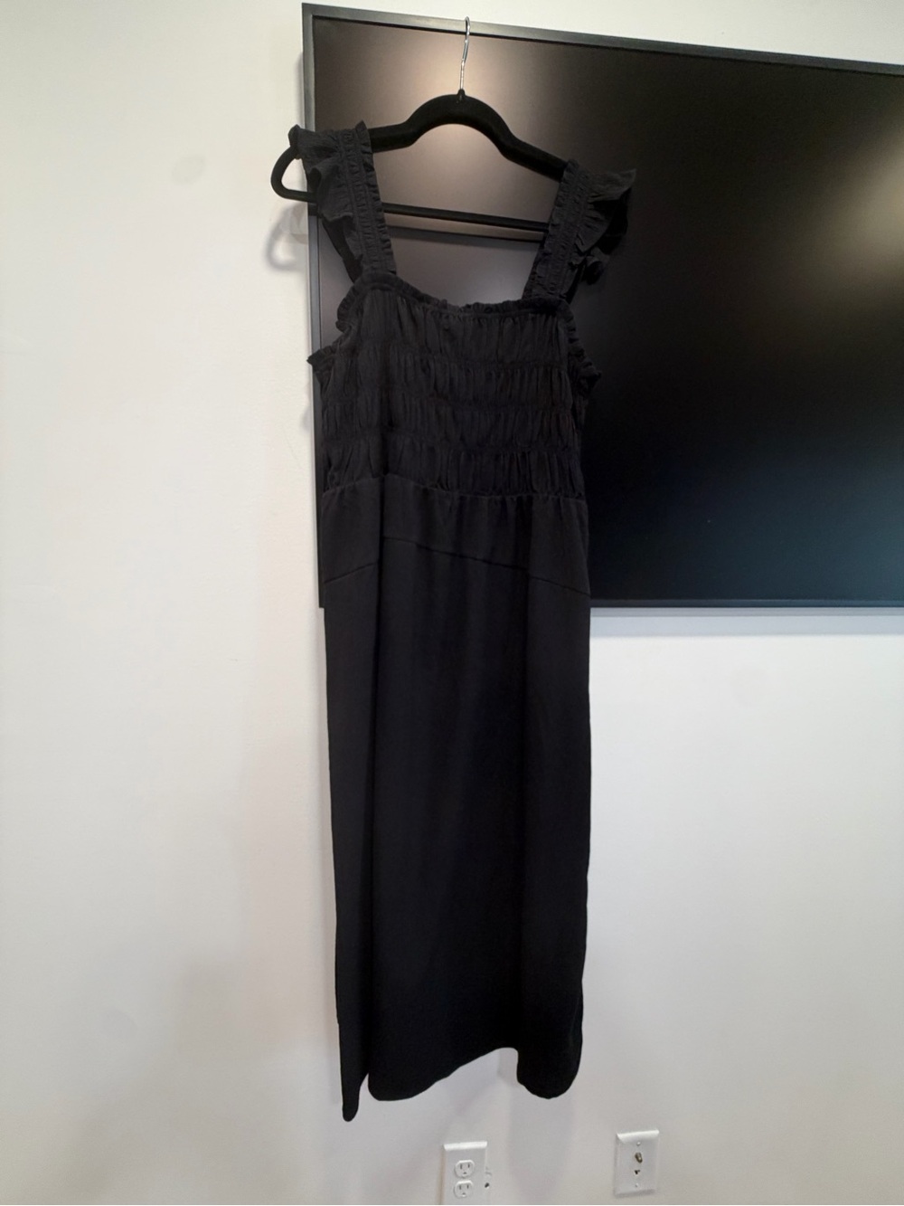 Old Navy black maxi dress